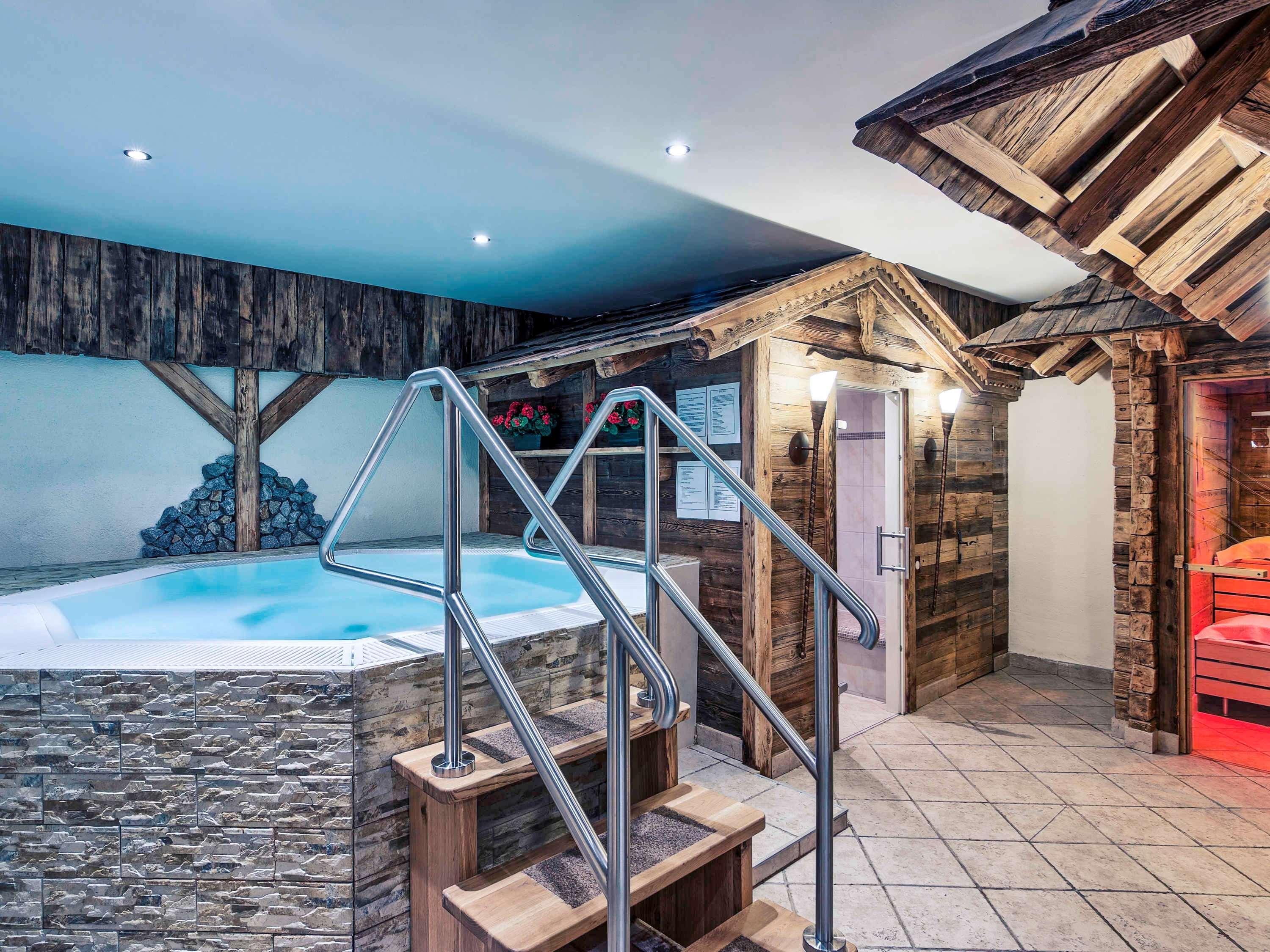 Mercure Sighisoara Binderbubi Hotel & Spa Ngoại thất bức ảnh