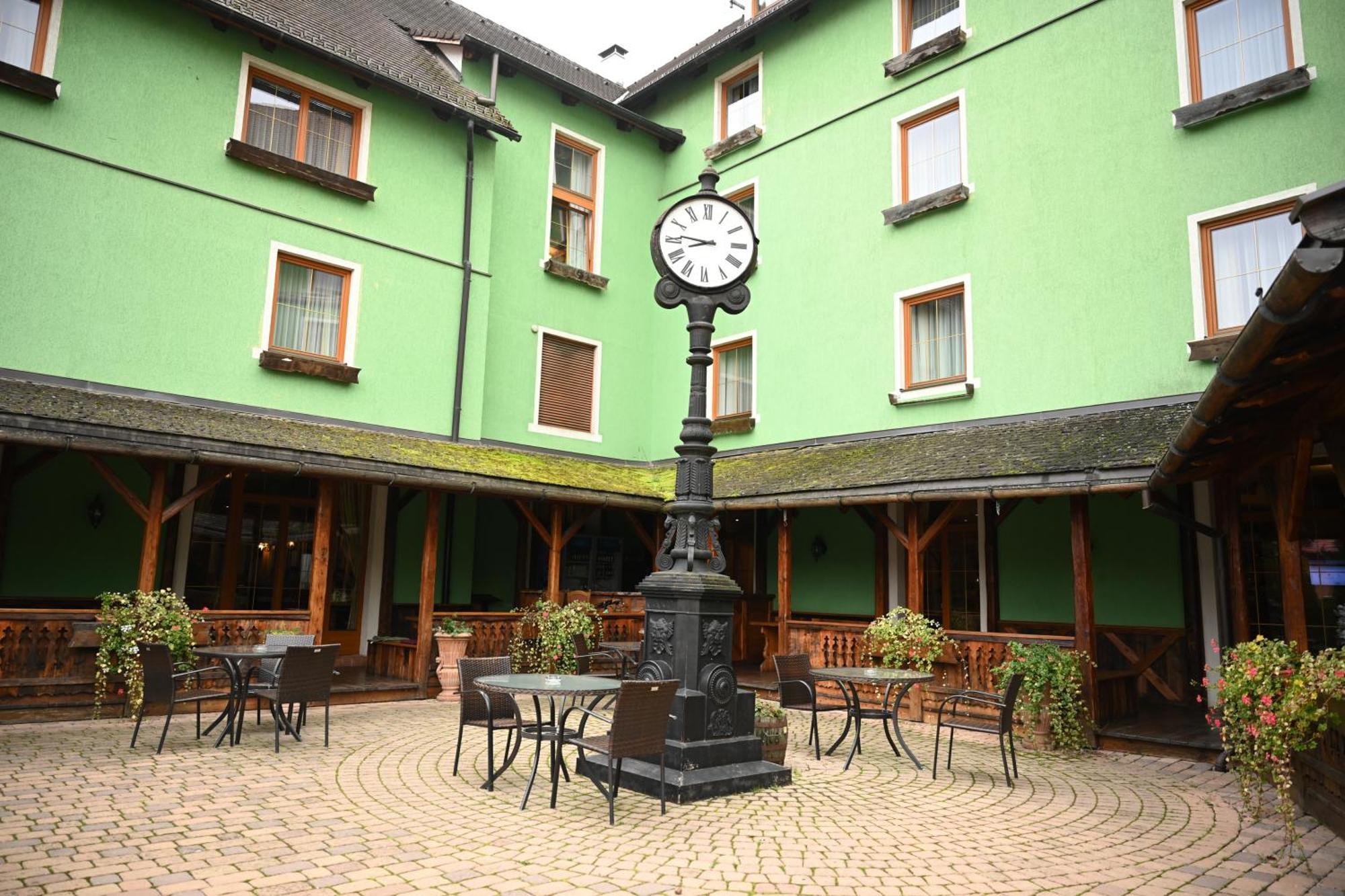 Mercure Sighisoara Binderbubi Hotel & Spa Ngoại thất bức ảnh