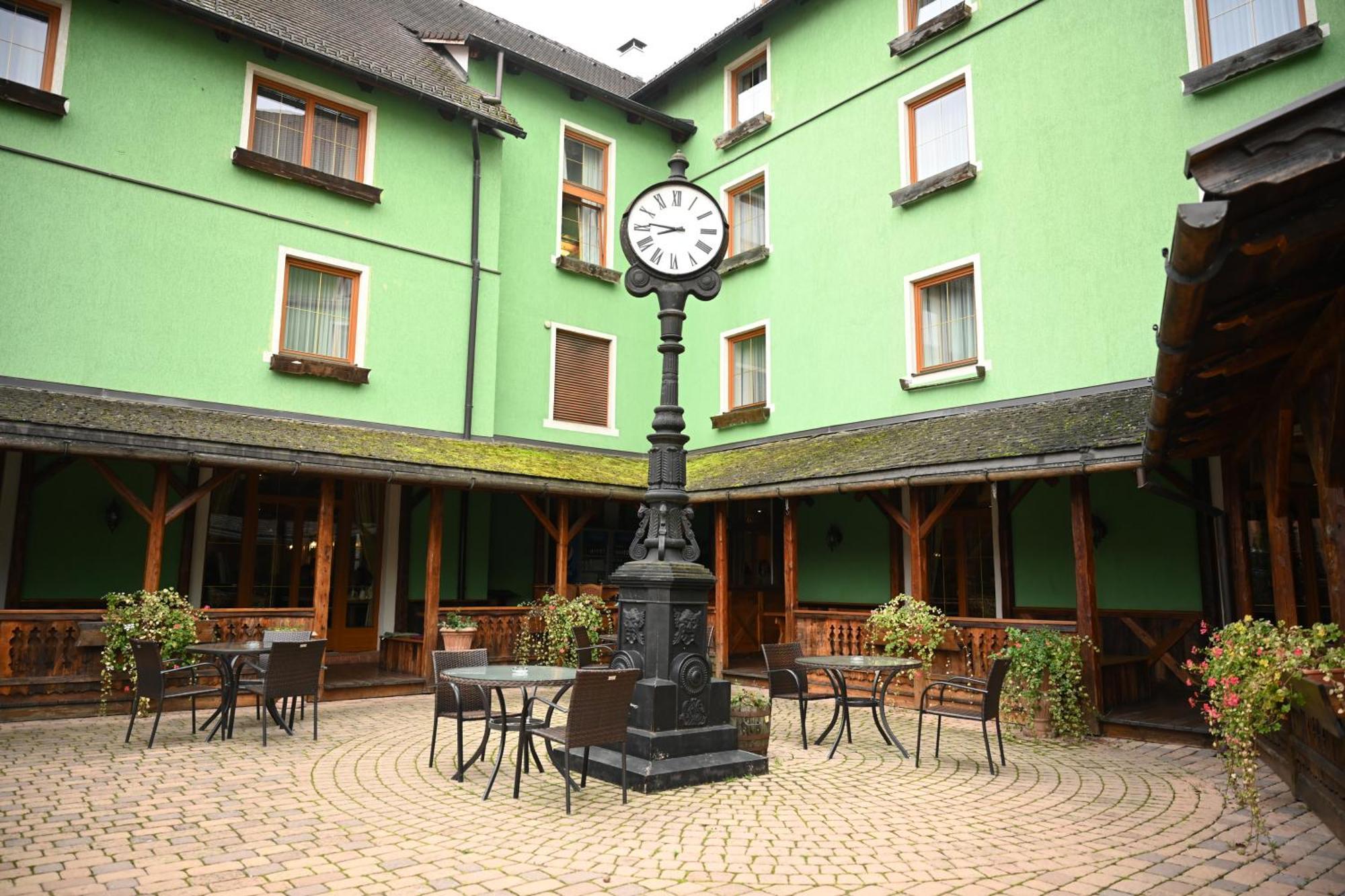 Mercure Sighisoara Binderbubi Hotel & Spa Ngoại thất bức ảnh